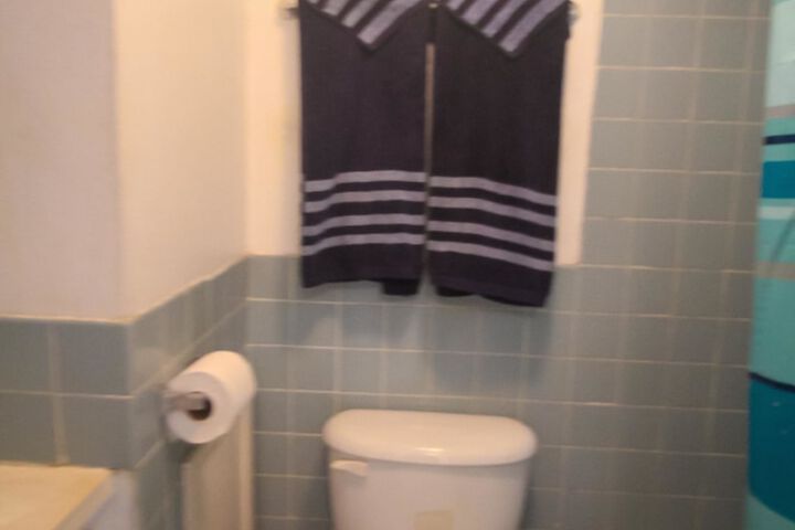 Room 8 of 21