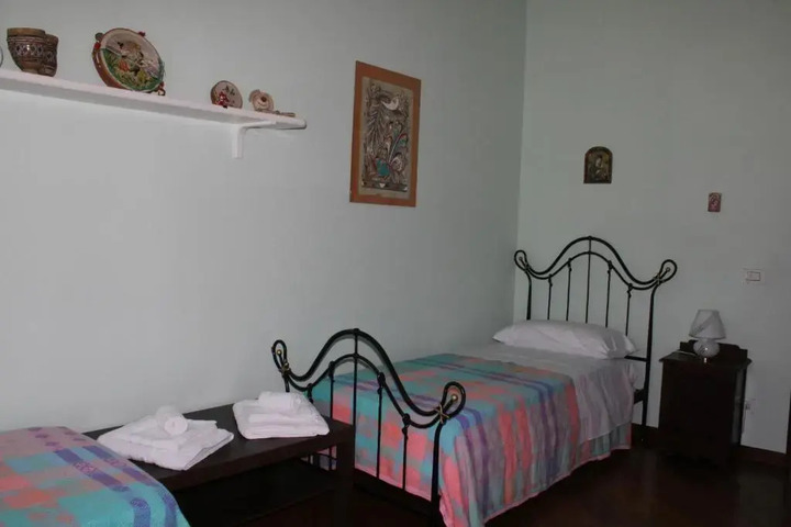 Room 3 of 14