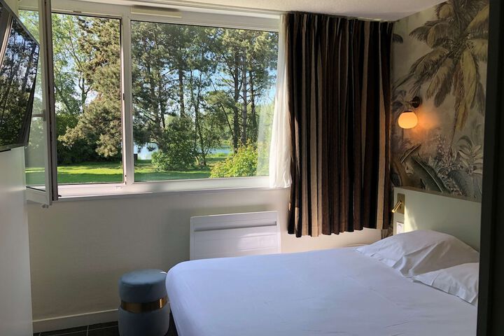 Room 7 of 67