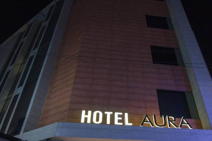 Hotel Aura