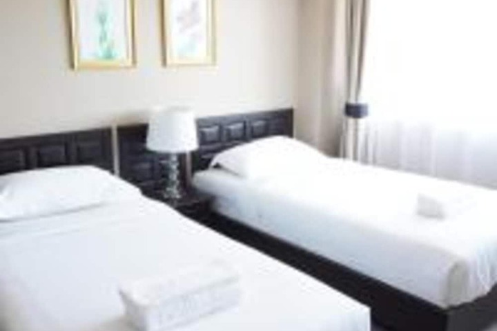 Room 5 of 23