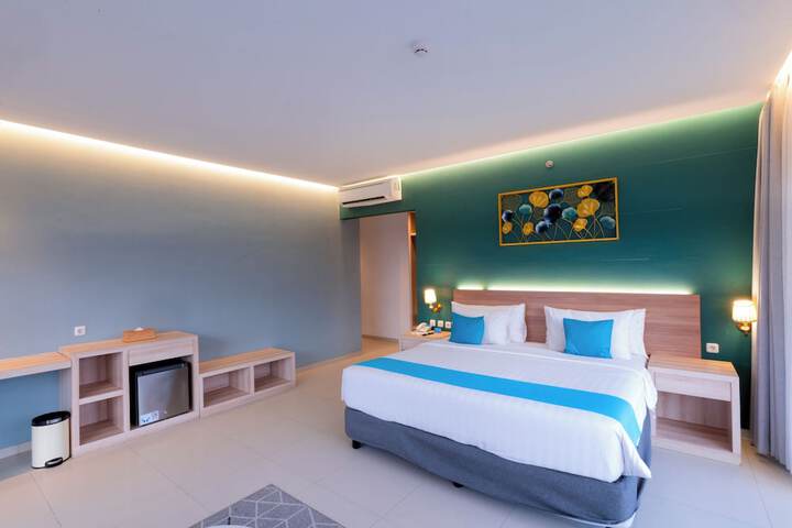 Room 18 of 125