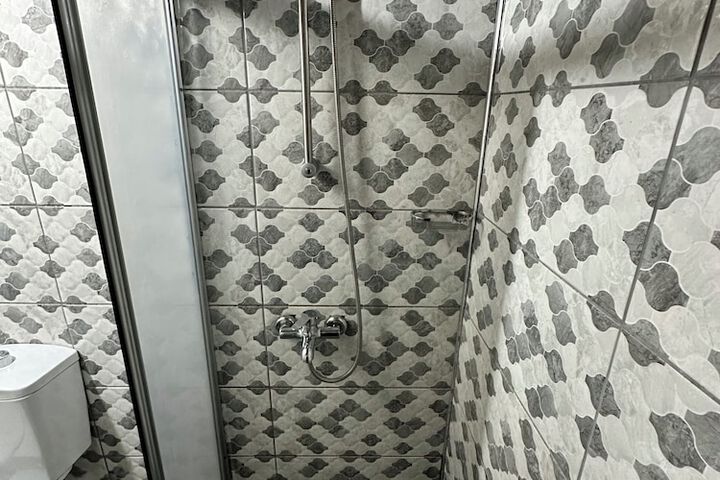 Room 20 of 23
