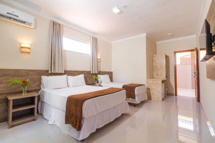 Room 5 of 35