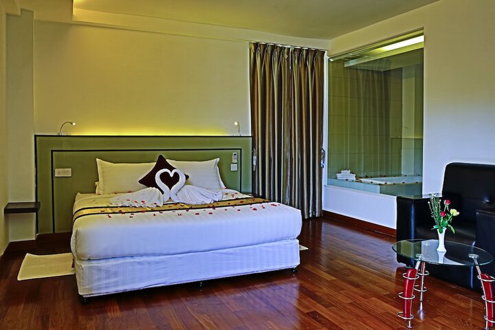 Room 7 of 78