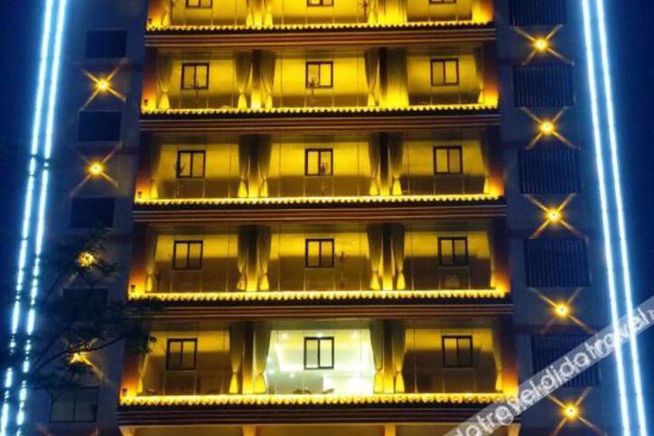 Hotel 3 of 9