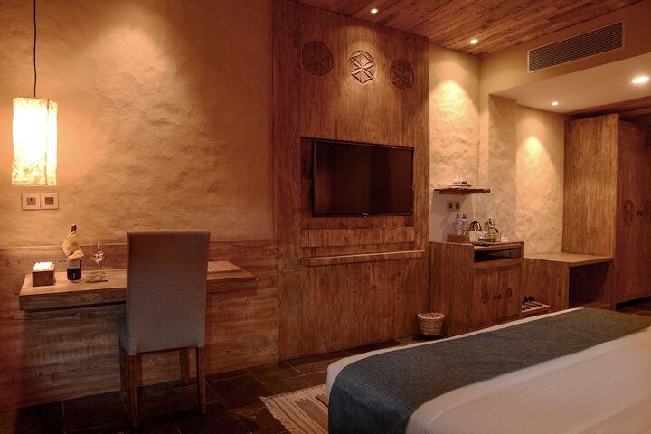 Room 3 of 56
