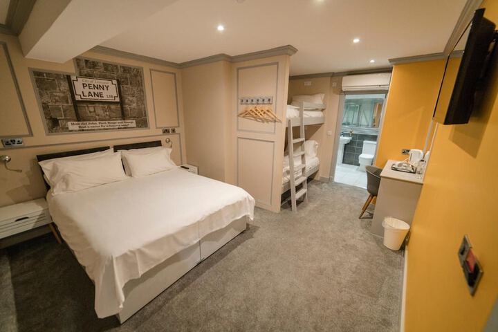 Room 20 of 54