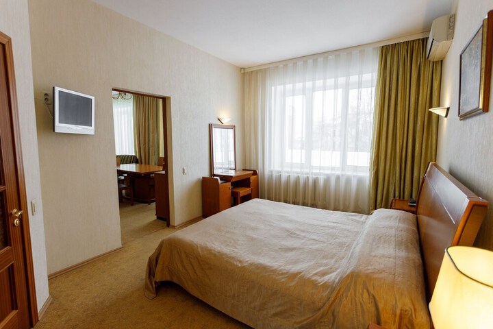 Room 45 of 82