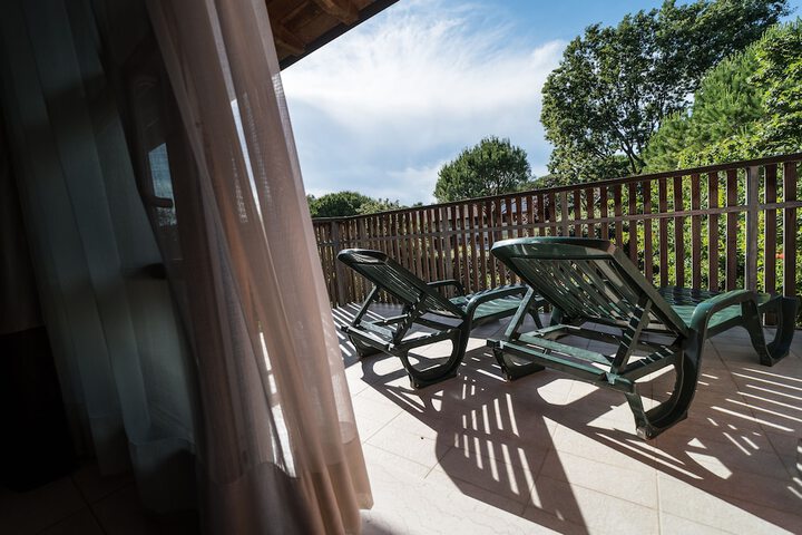 Terrace/Patio 92 of 98