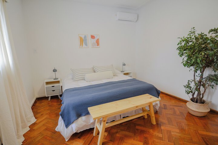 Room 2 of 15