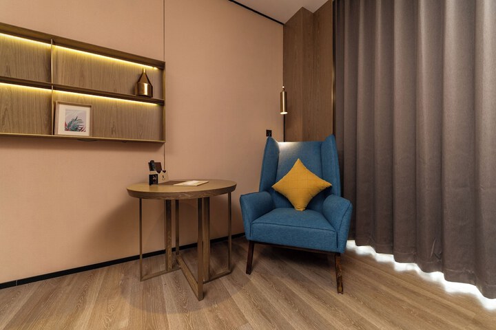 Room 19 of 41