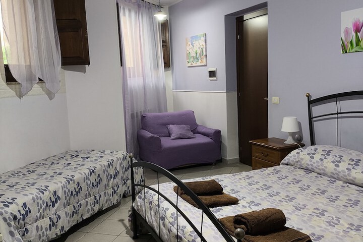 Room 30 of 65