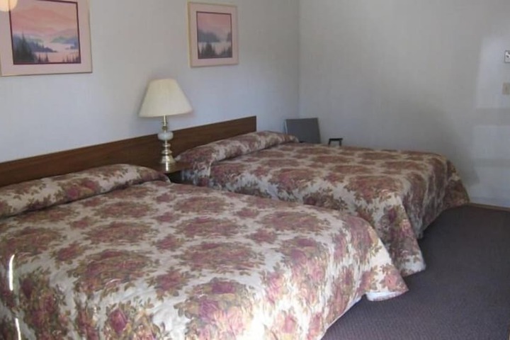 Room 11 of 23
