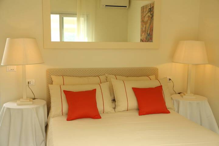 Room 18 of 40