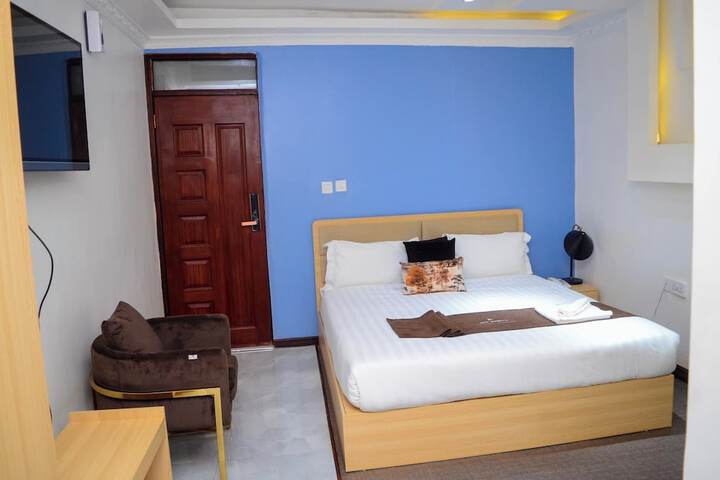 Room 15 of 70