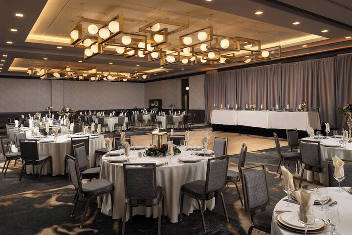 Banquet hall