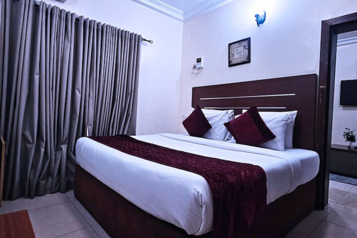 Room 29 of 81