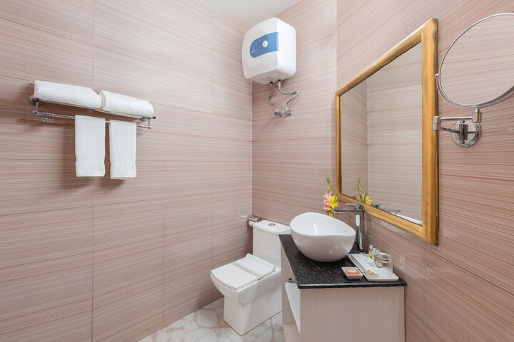 Room 15 of 23