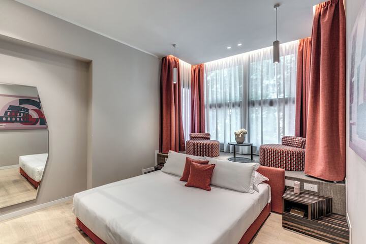 Room 10 of 72