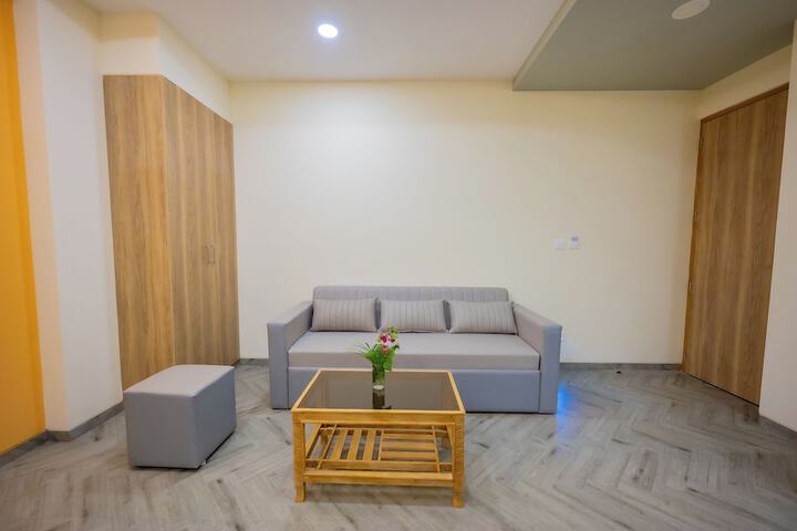 Room 12 of 31