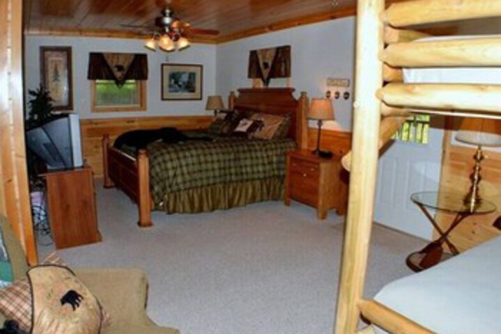 Room 27 of 42