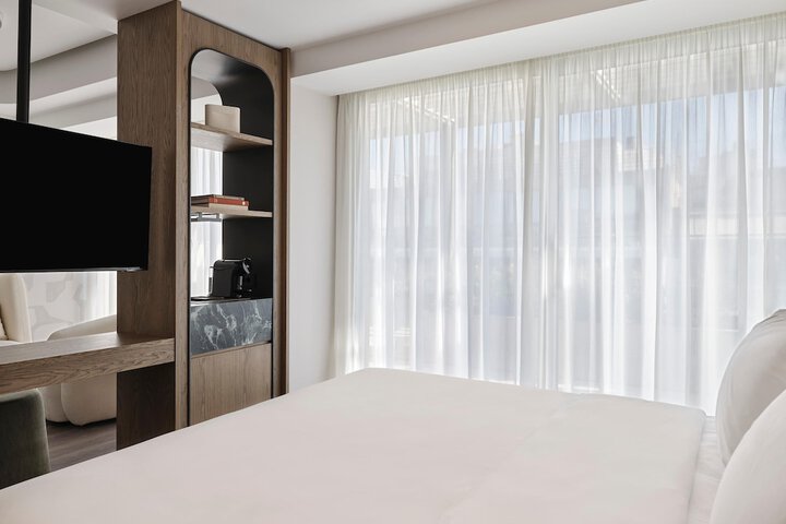 Room 34 of 88