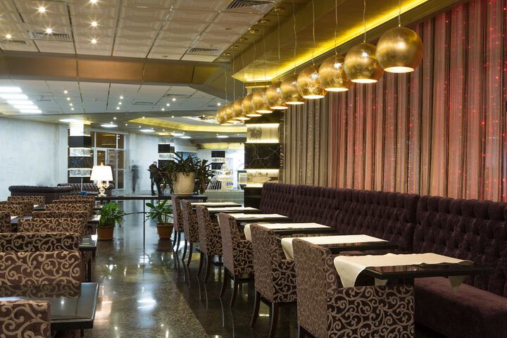 Lounge 95 of 120