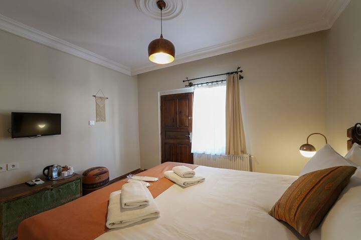 Room 30 of 140