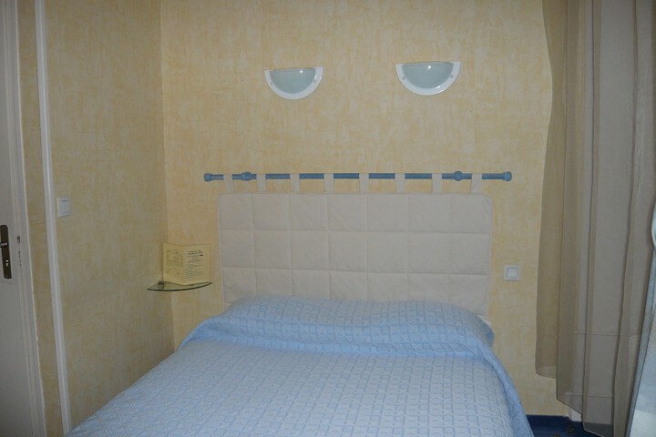 Room 4 of 21