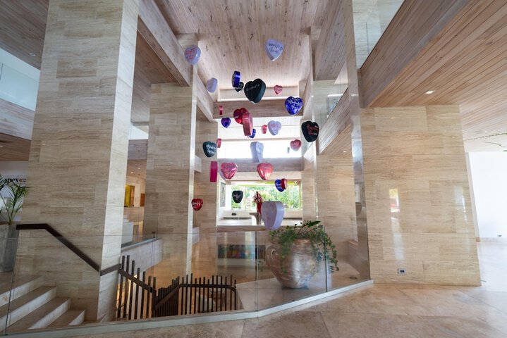 Hotel Interior 13 of 160