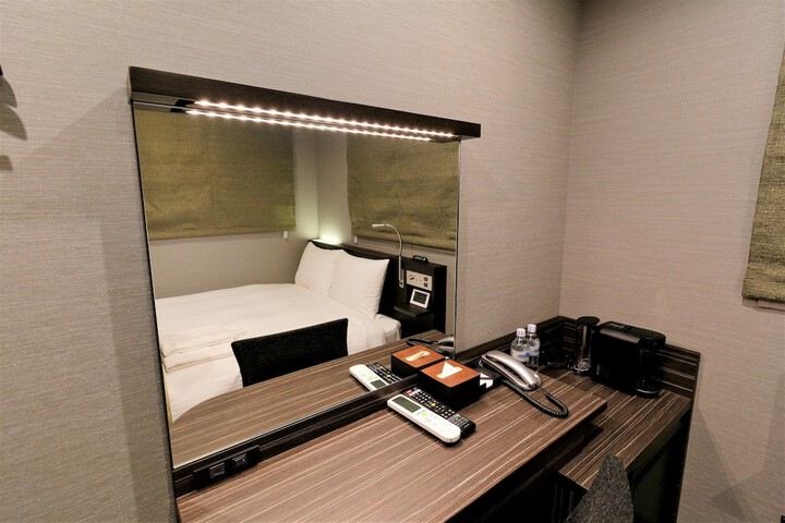 Room 48 of 103