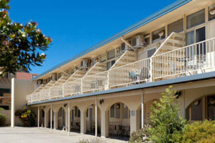 Property Grounds 48 of 51