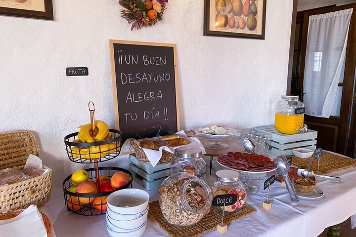 Dining 50 of 61