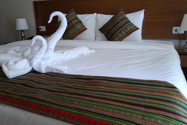 Room 13 of 34