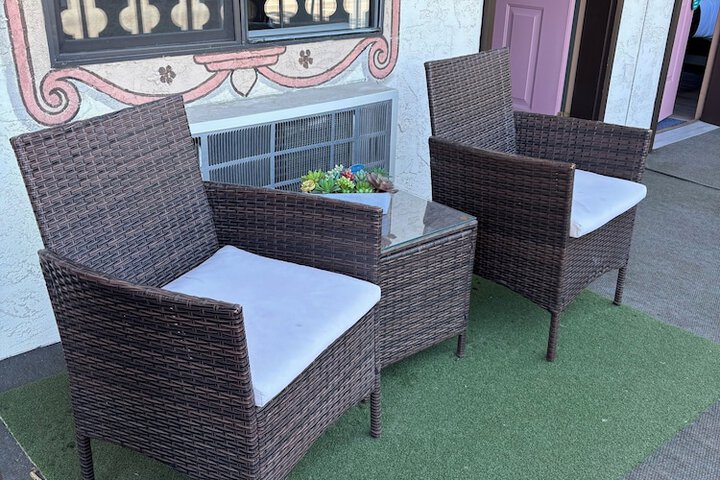 Terrace/Patio 5 of 6