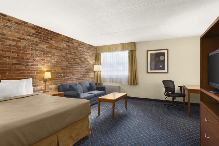 2 Queen Beds Deluxe Room (6 of 18)