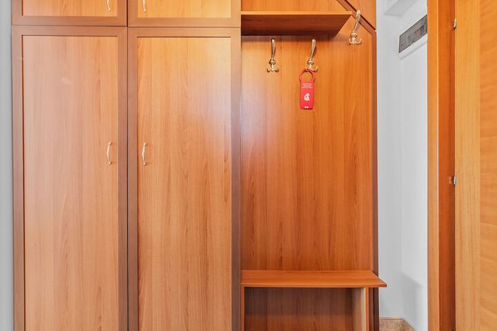 Room 15 of 31