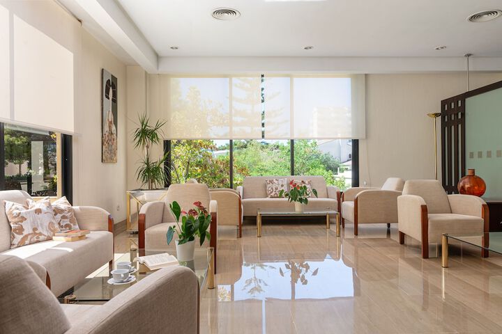 Guest Lobby