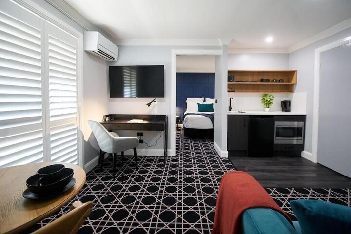 Room 31 of 60