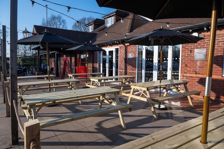 Terrace/Patio 26 of 27
