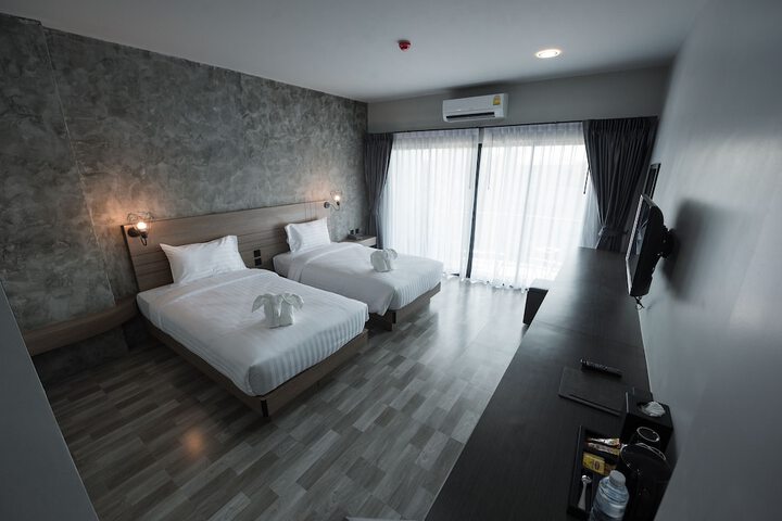 Room 6 of 59