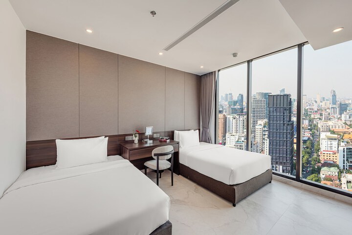 Room 14 of 79