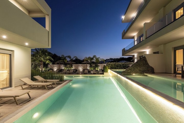 Pool 151 of 214