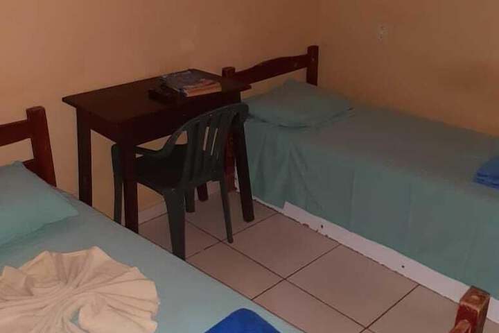 Room 14 of 33