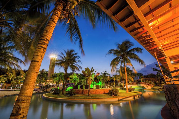 Hotel with Pool
