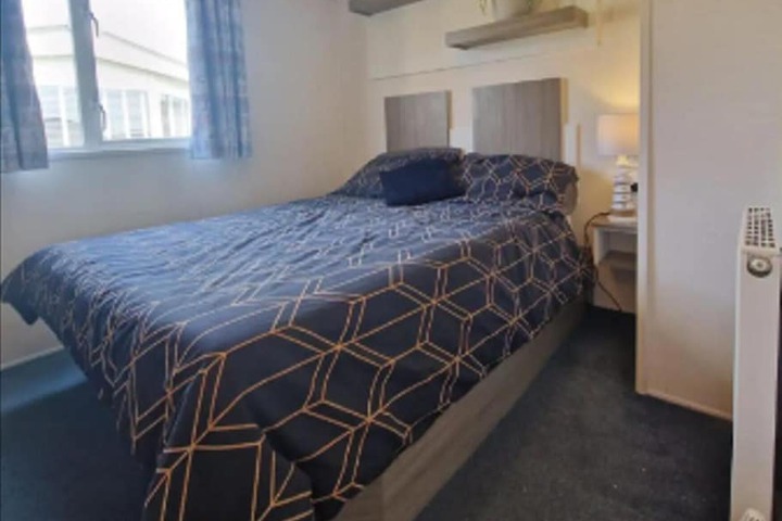 Room 3 of 10