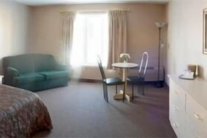 Room 14 of 32