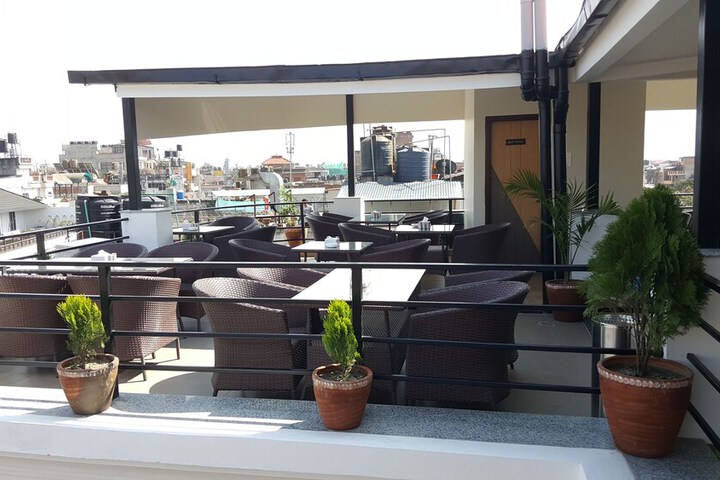 Terrace/Patio 20 of 33