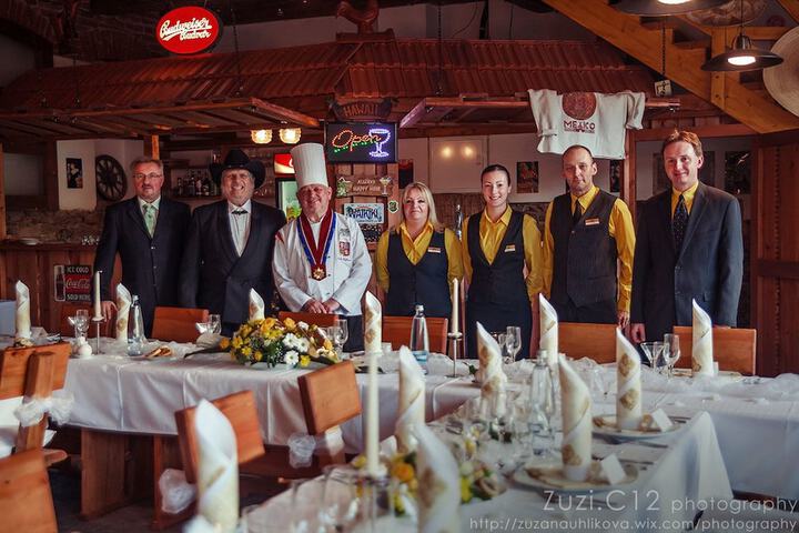 Dining 49 of 79